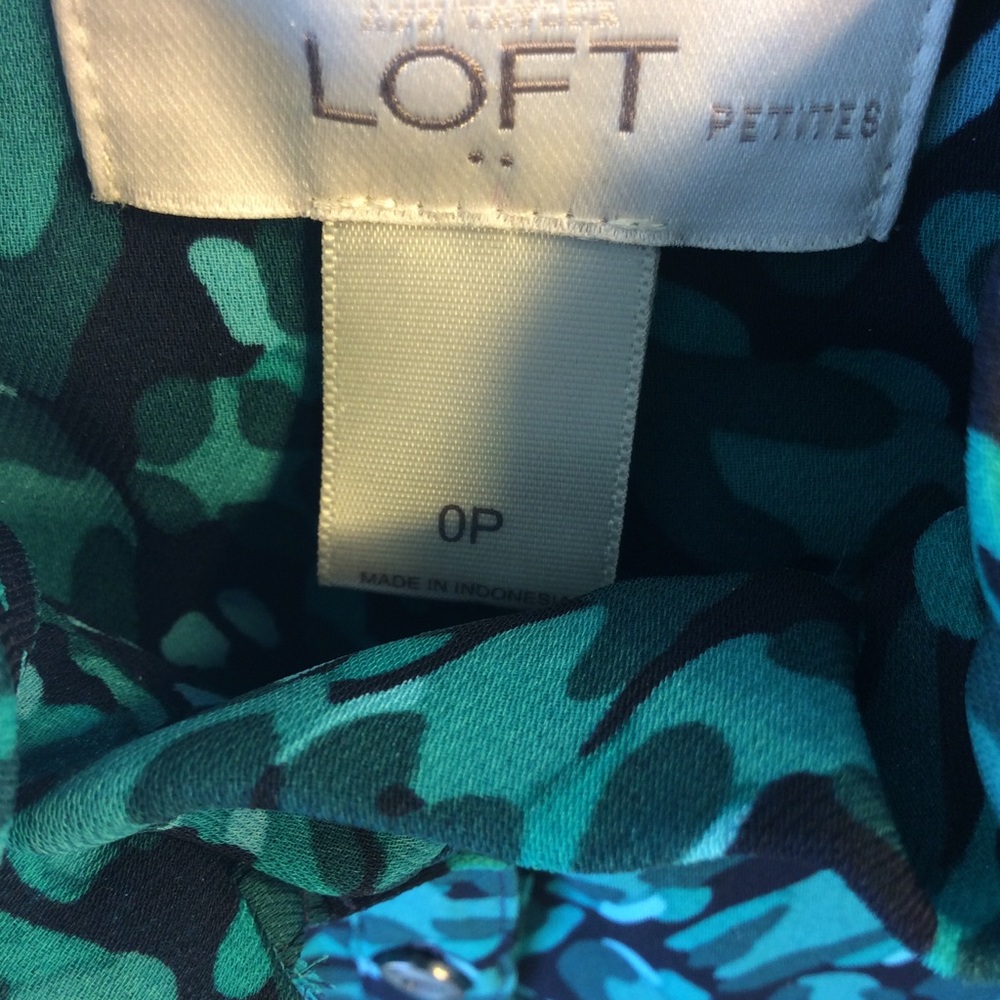 Loft Dress - Picture 2 of 3